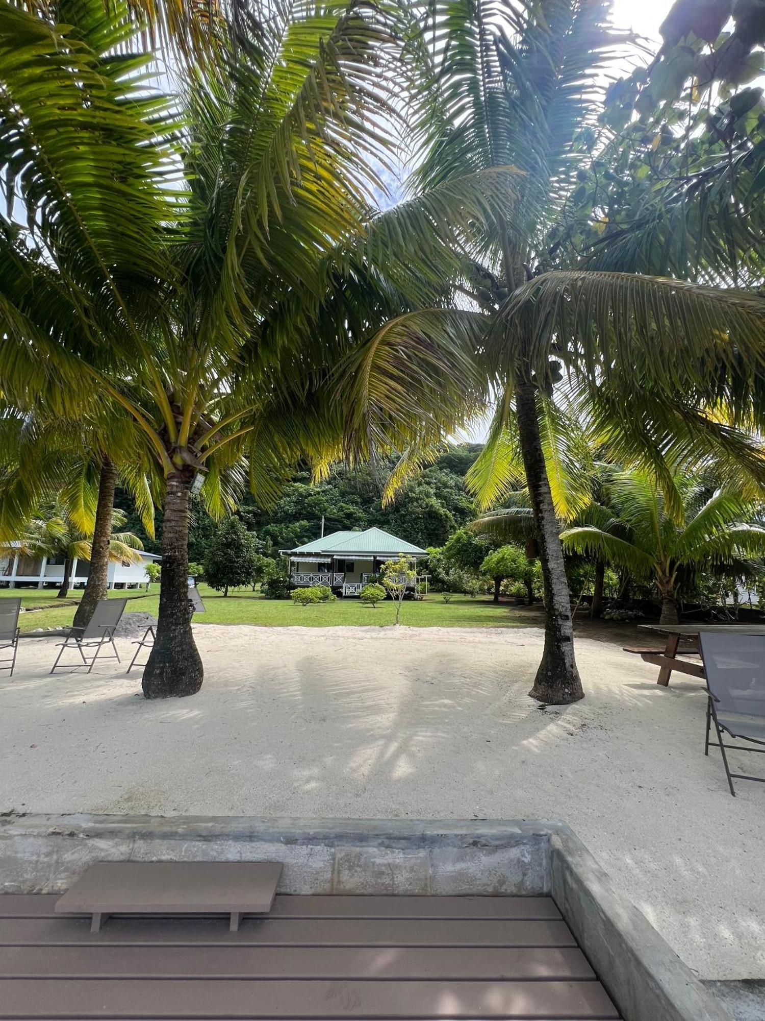 Вилла Fare Mama Rota - Au Bord De L'Ocean Taputapuapea Экстерьер фото
